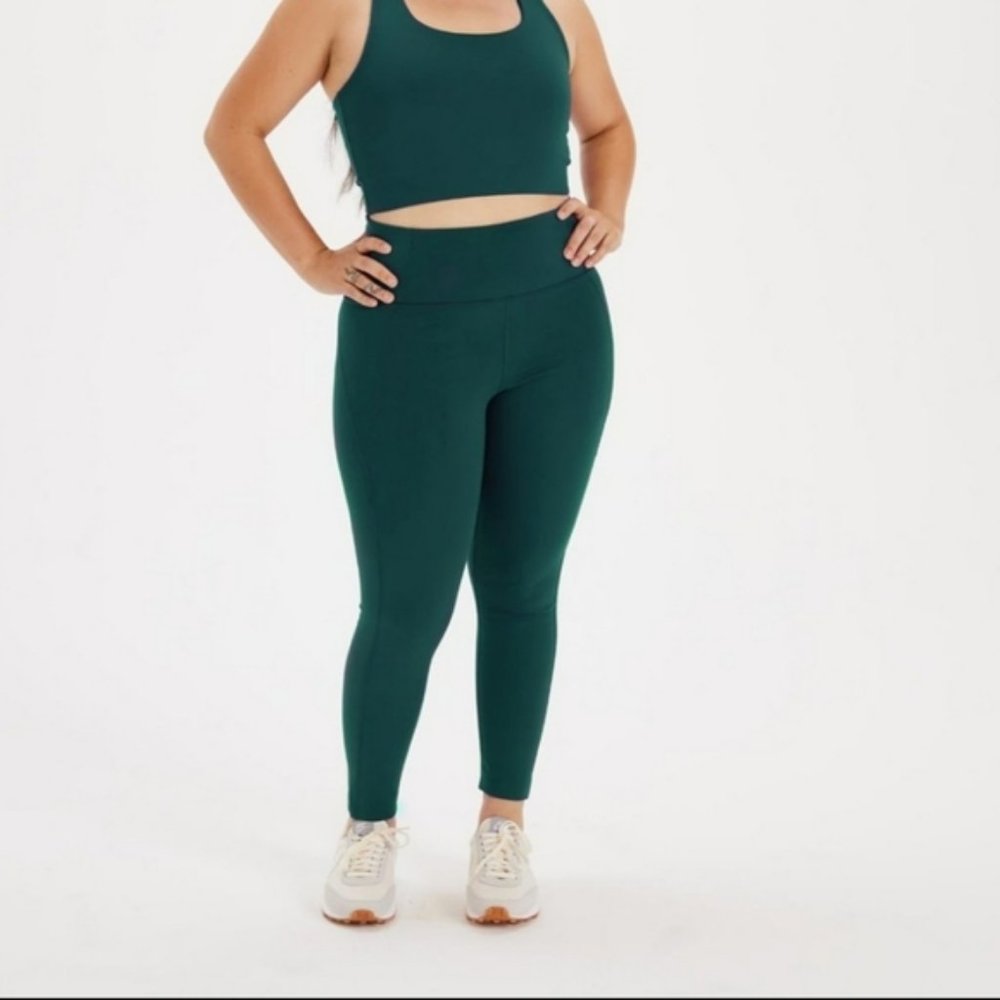 Girlfriend Collective Globe Green Compressive High-Rise Legging - 23 3/4 Inseam